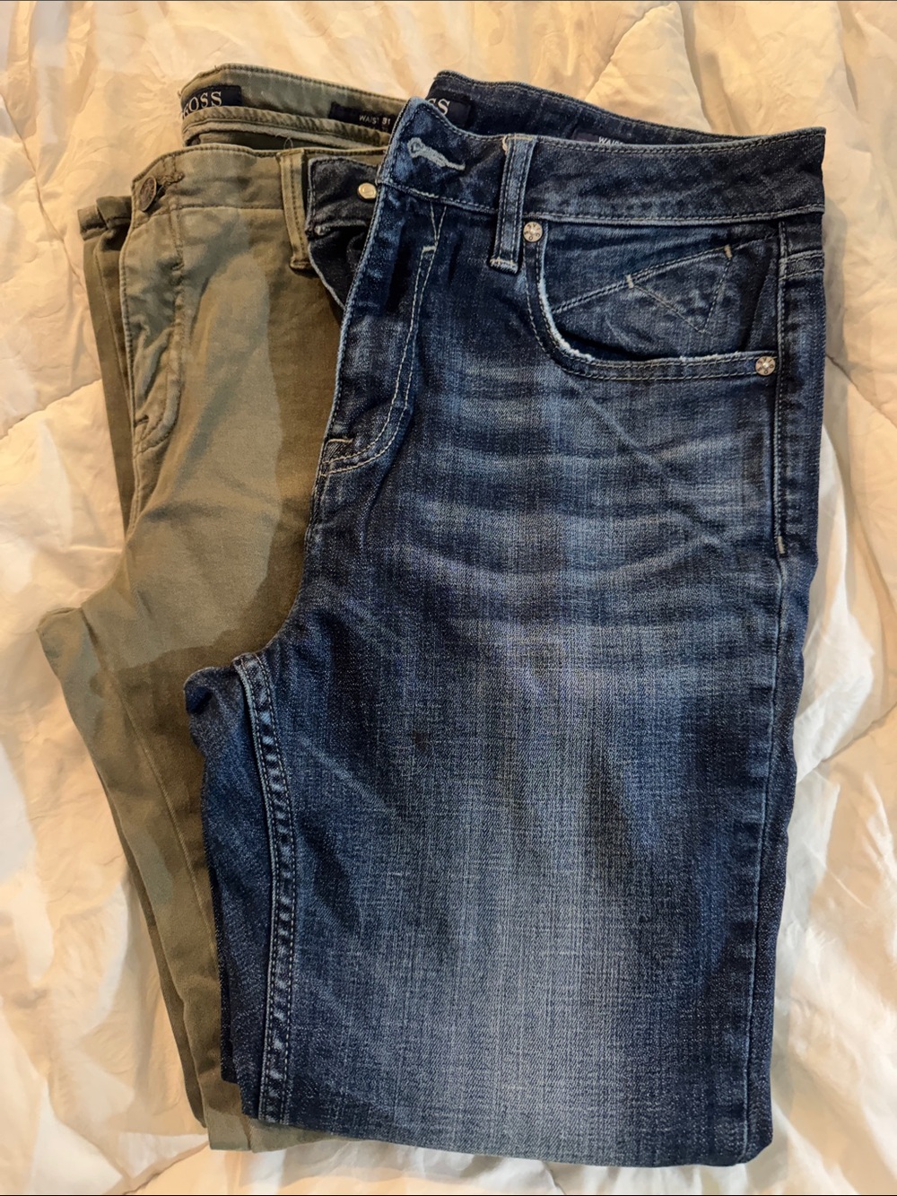 Vigoss Women's Skinny Jeans (30) & Cargo Pants (31) in Dark Blue and Olive